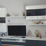 Three Bedroom With Balcony Appartement *