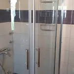 Appartement Three Bedroom With Balcony *