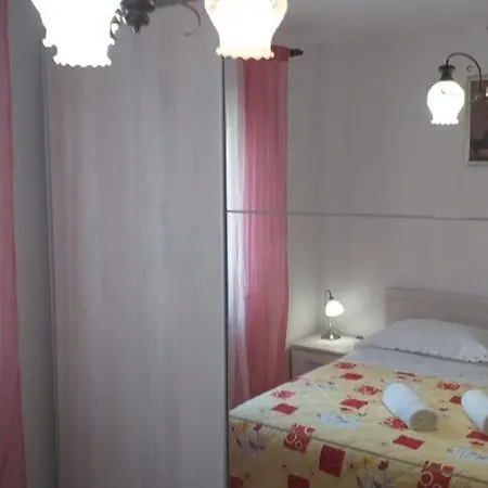 Apartmán Three Bedroom With Balcony Smokvica (Korcula)