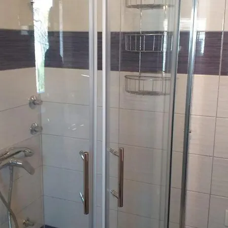 Apartmán Three Bedroom With Balcony *